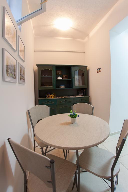 מוסטר Guesthouse Hortenzija מראה חיצוני תמונה